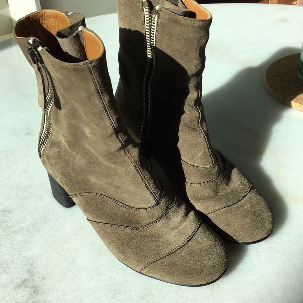 Chloe ankle boots